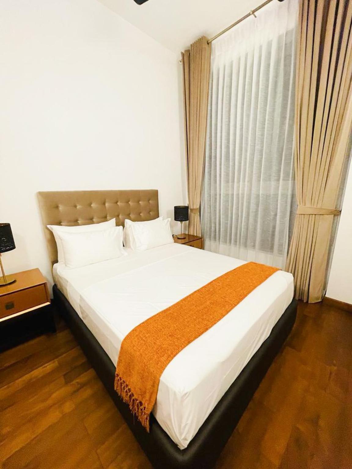 Hasara Oceanfront Apartments Galle Esterno foto