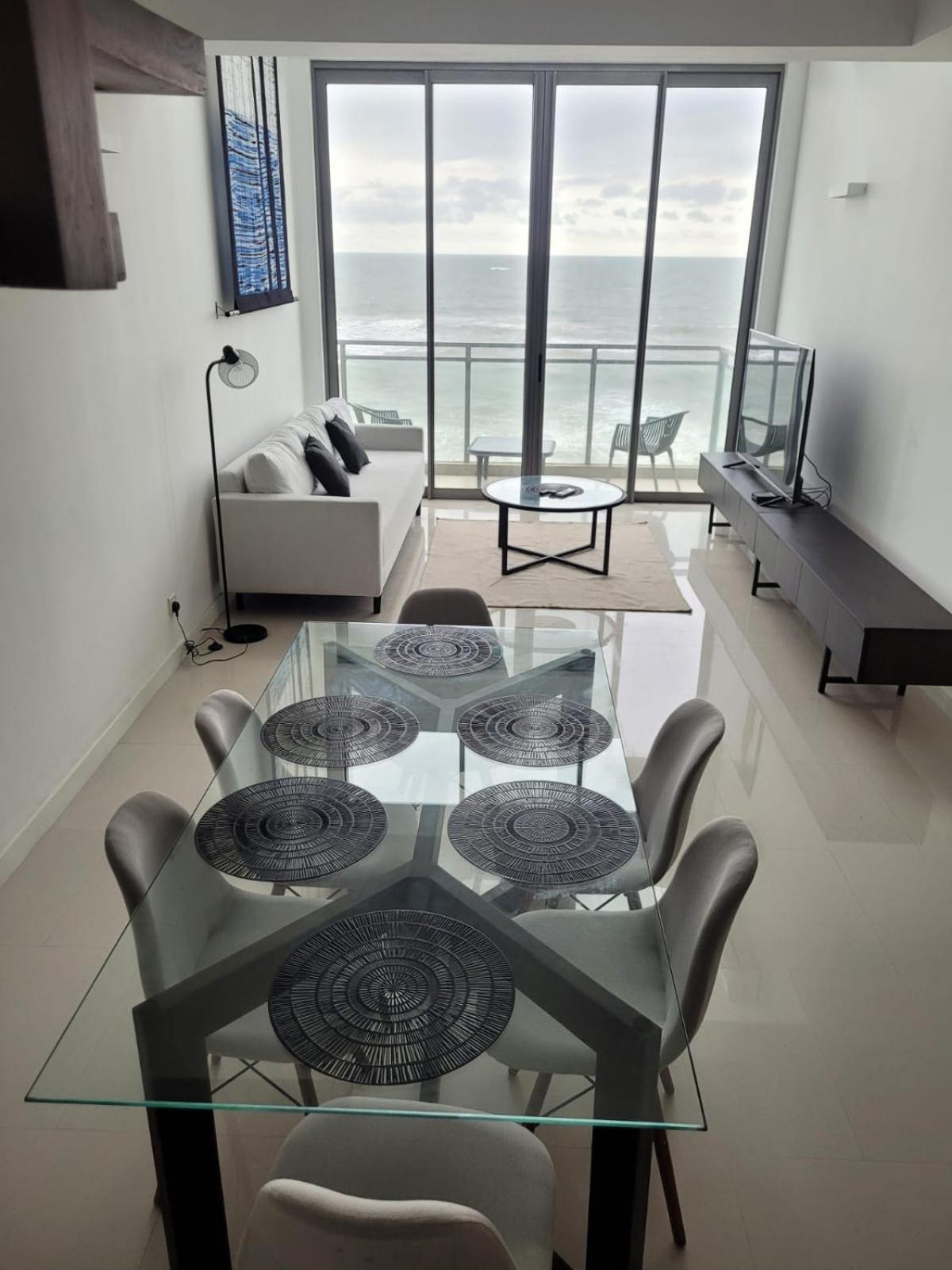 Hasara Oceanfront Apartments Galle Esterno foto